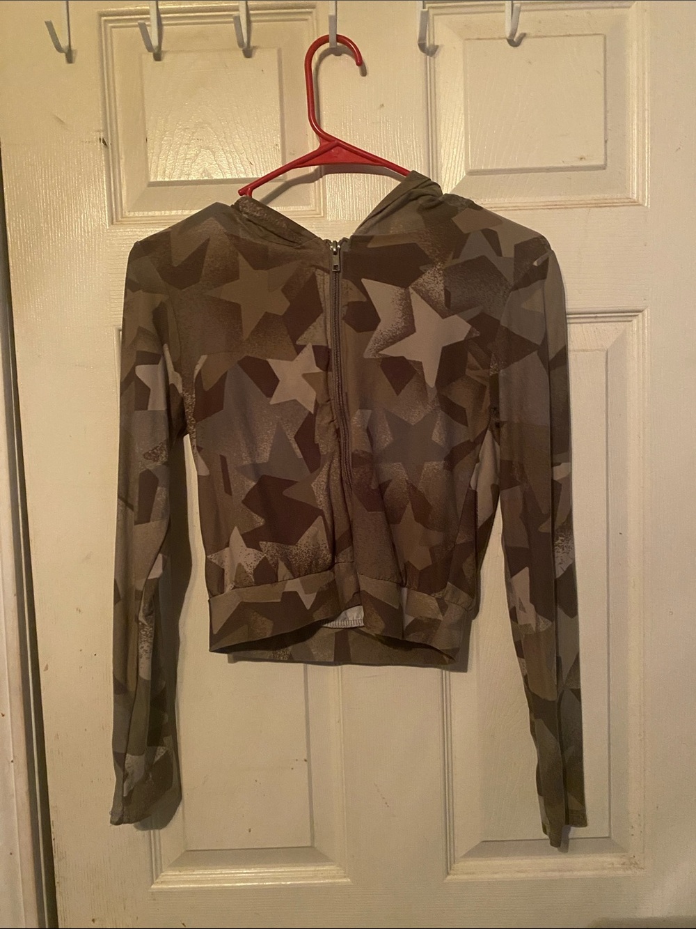 Women’s Star-Print Zip Hoodie in Olive Green